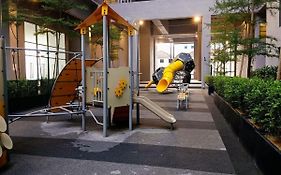 Botakcutehomestay@Imperio Residence